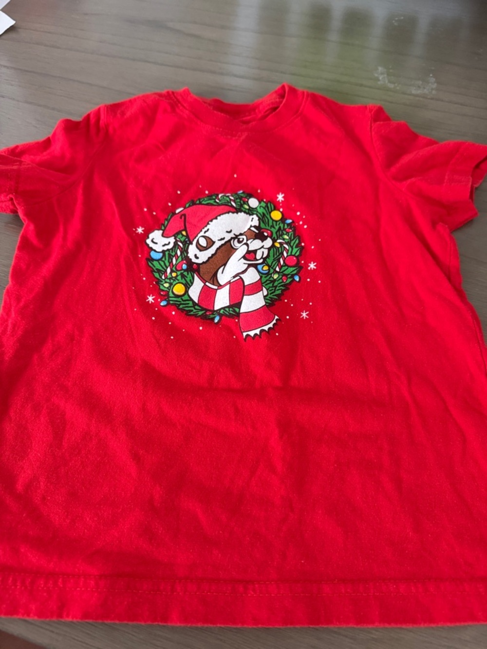 Kids Red buc-ee Wreath Graphic Tee